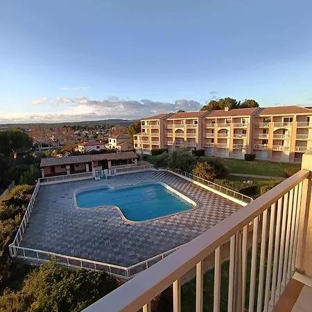 Bleu Horizon Climatise Piscine Parking