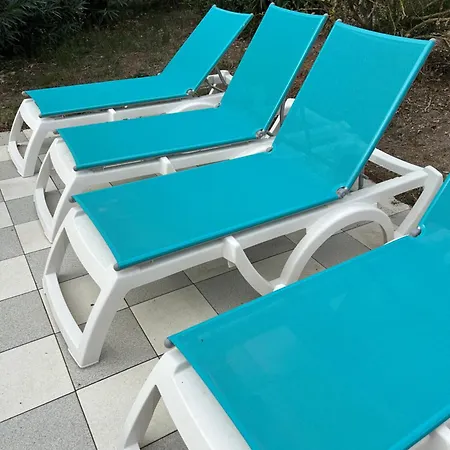 Appartement Bleu Horizon Climatise Piscine Parking